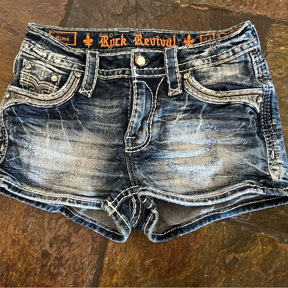 Rock Revival size 24